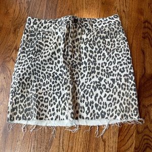 Cheetah print denim mini skirt size small, brand- pistola